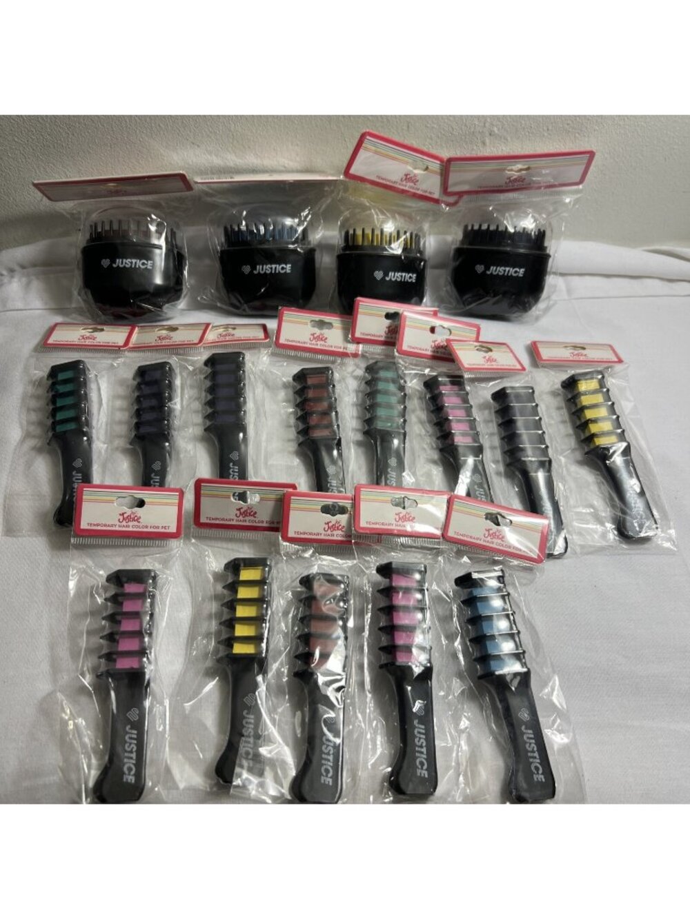 New Lot of 13 JUSTICE Non-Toxic Temporary Multi- Color Hair Color Comb for Pets
